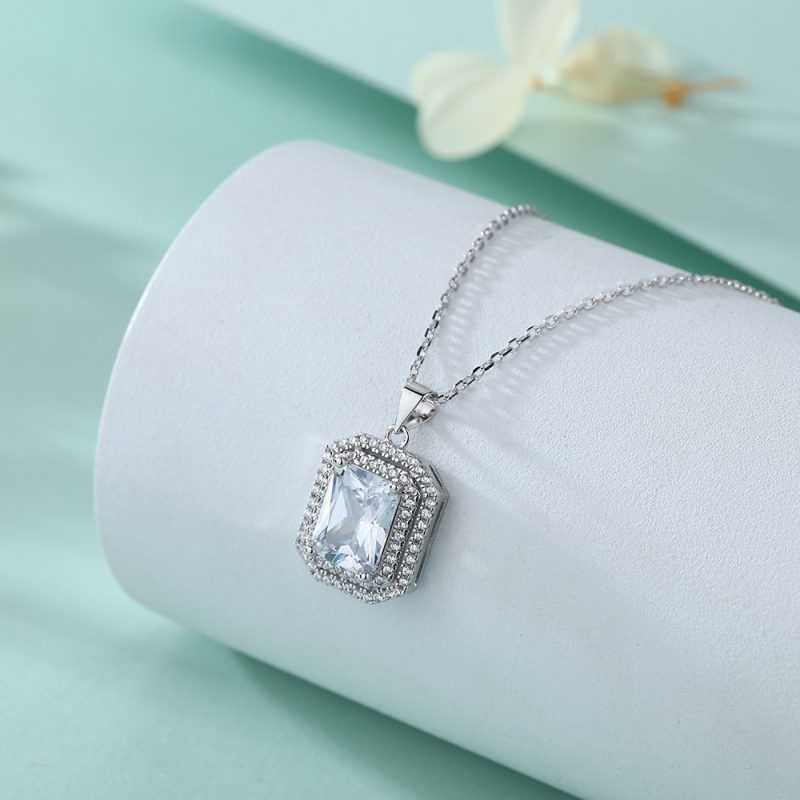 Merryqueen sterling silver  necklace initial pendant necklace