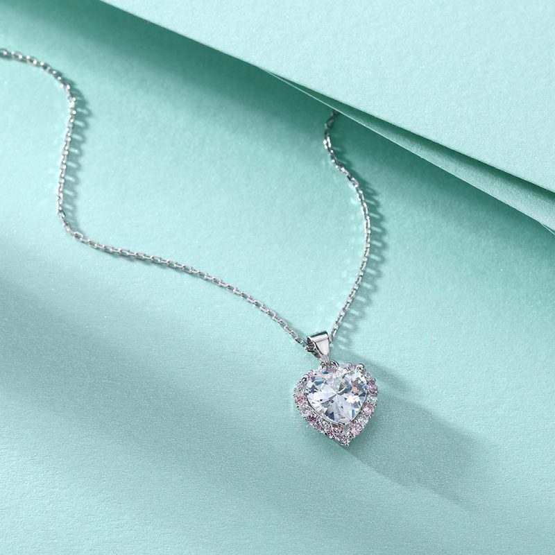 S925 sterling silver necklace fashion European and American style heart-shaped zircon pendant necklace niche design inlaid pink diamond necklace