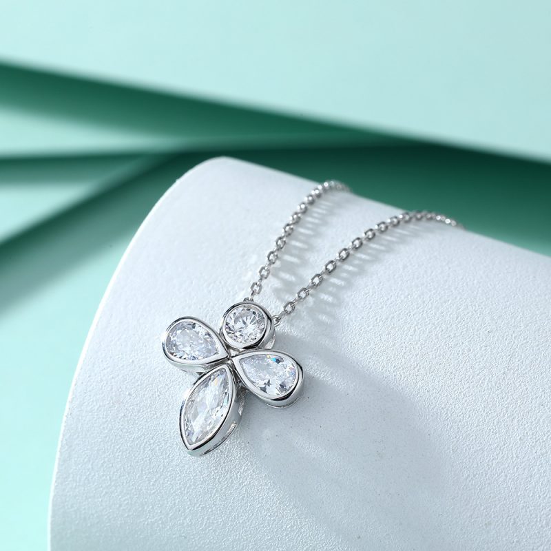 S925 Silver Necklace Fashion European and American Simple Necklace Horse Eye Drop Shape Zircon Flower Pendant Clavicle Chain Silver Necklace
