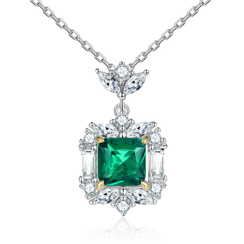 Merryqueen Fashion Sterling Silver Necklace with Simple Emerald Square Zircon Pendant Retro
