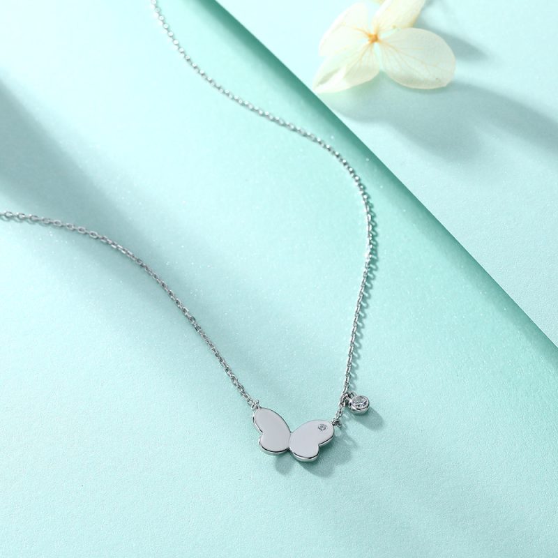 Ins style niche temperament necklace S925 sterling silver butterfly necklace collarbone chain student Korean version simple personality necklace