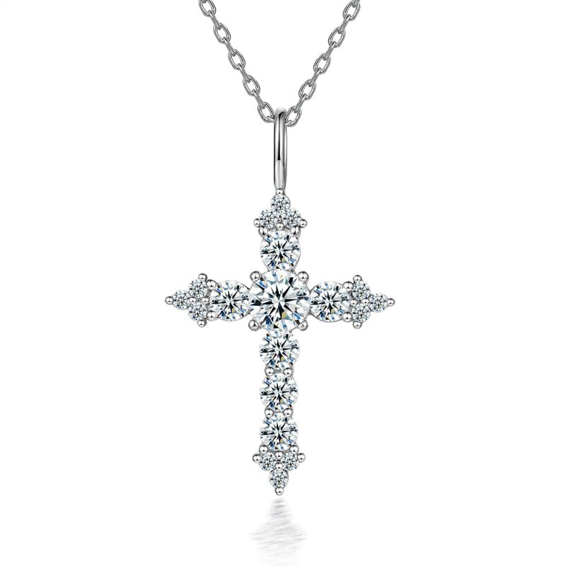New cross necklace female fashion S925 sterling silver necklace collarbone chain micro-inlaid zircon necklace niche design sense