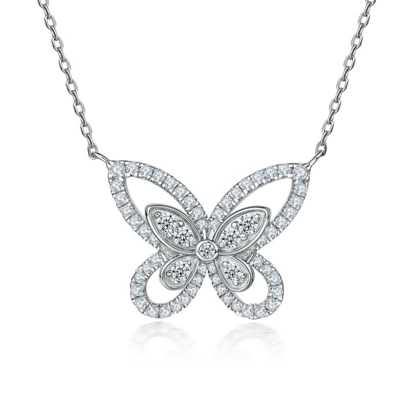 New Butterfly Necklace Pendant Fashion S925 Sterling Silver Necklace Female Niche Design Sense Versatile Light Luxury Necklace Spot