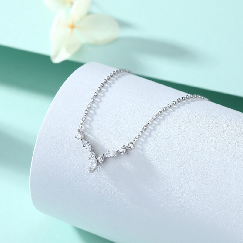 Tonglin European and American cross-border new necklace fashion s925 sterling silver pendant small fragrance style design sense female does not fade spot